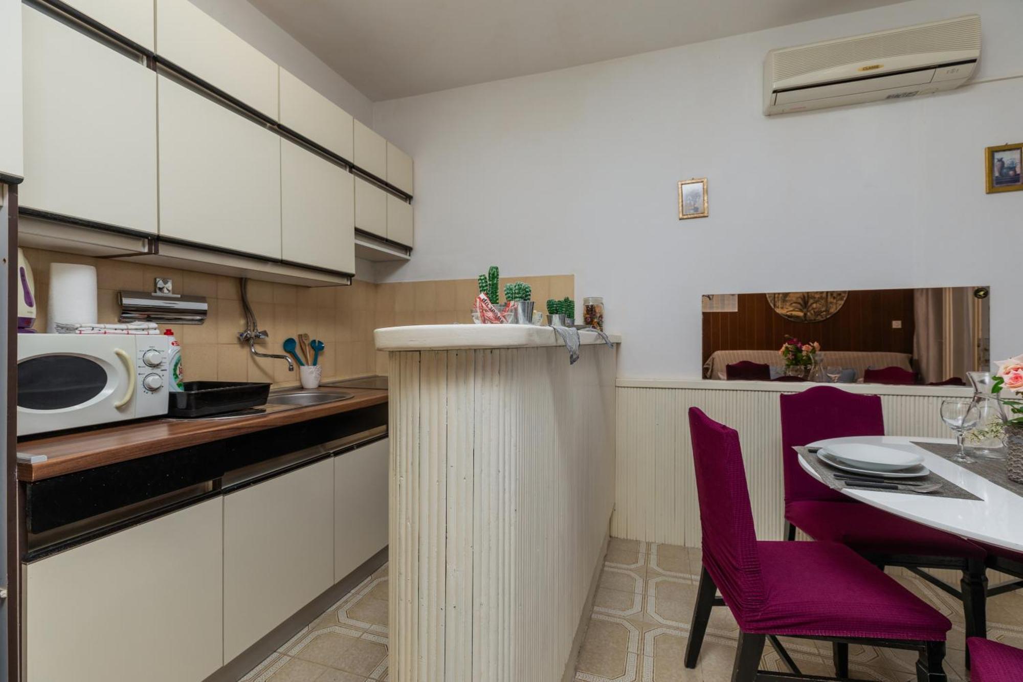 Apartments By The Sea Balica Rat, Omis - 1065 Zimmer foto